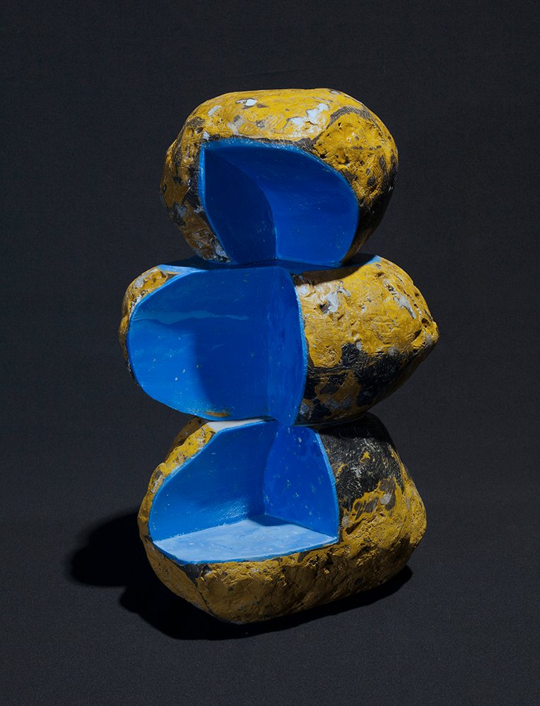 small sculpture of alcove made of three parts